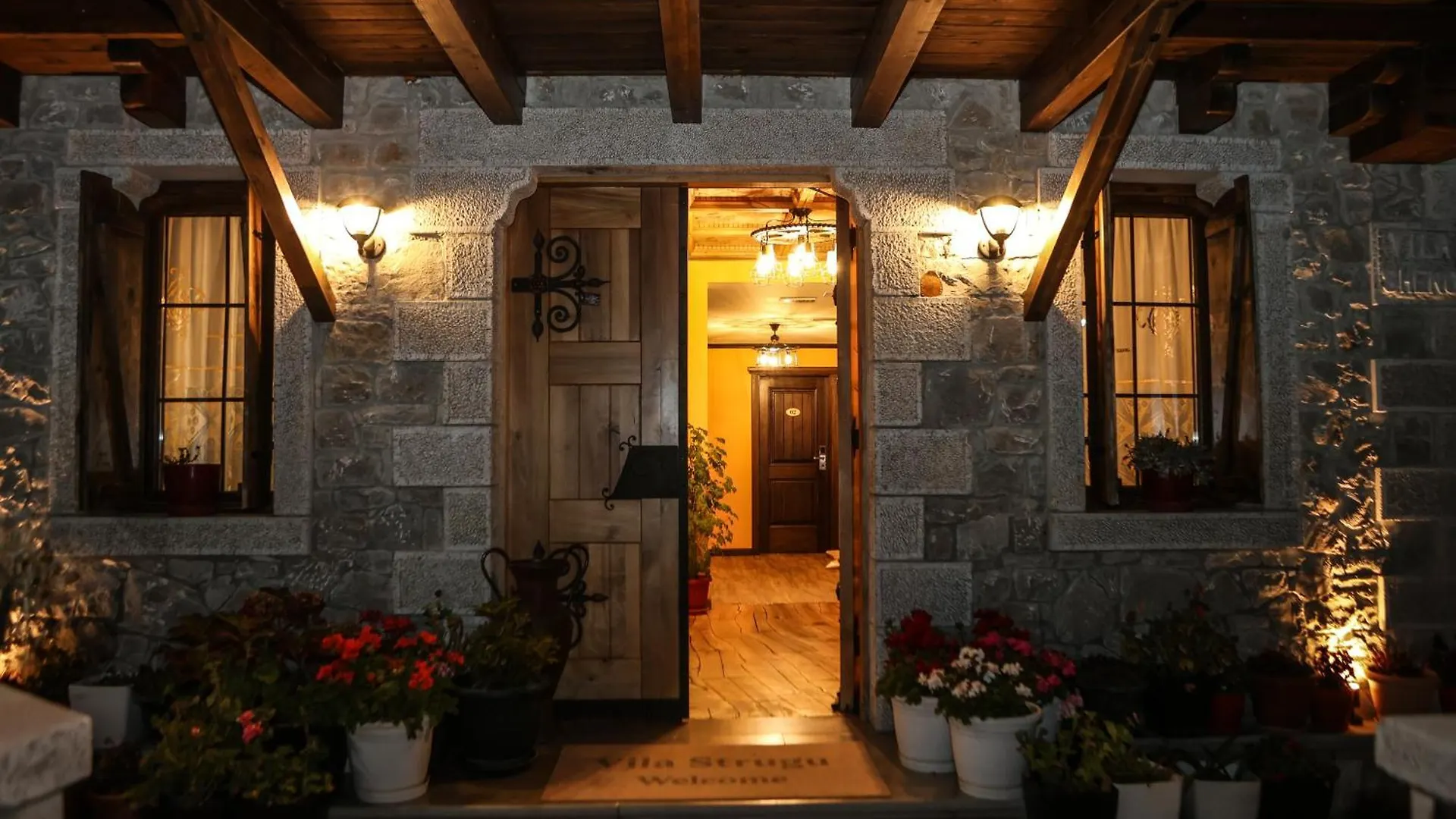 Vila Strugu Voskopojë